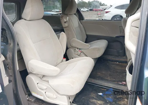 2015 Toyota Sienna Le 8 Passenger from USA, damaged, VIN 5TDKK3DC2FS581838